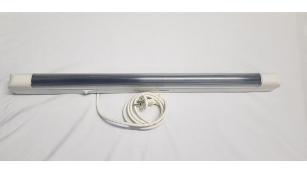 Ультрафиолетовый светильник 36W 1300mm с вилкой